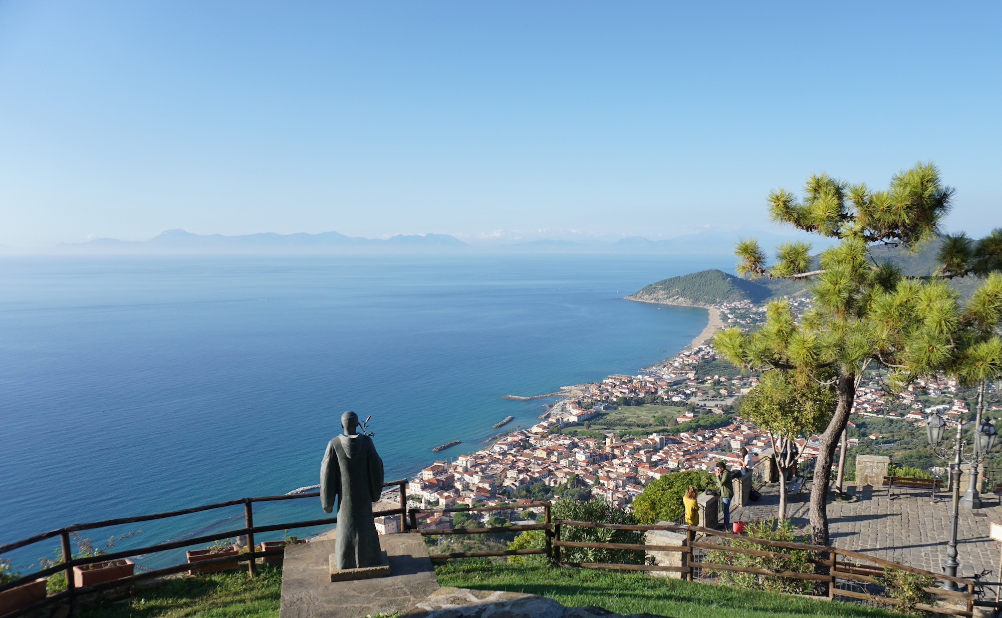 Cosa vedere a Castellabate: il borgo patrimonio UNESCO