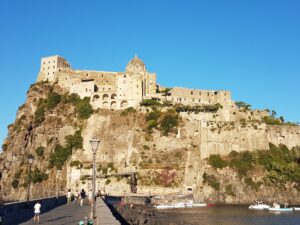aragonese ischia orari storia alicost